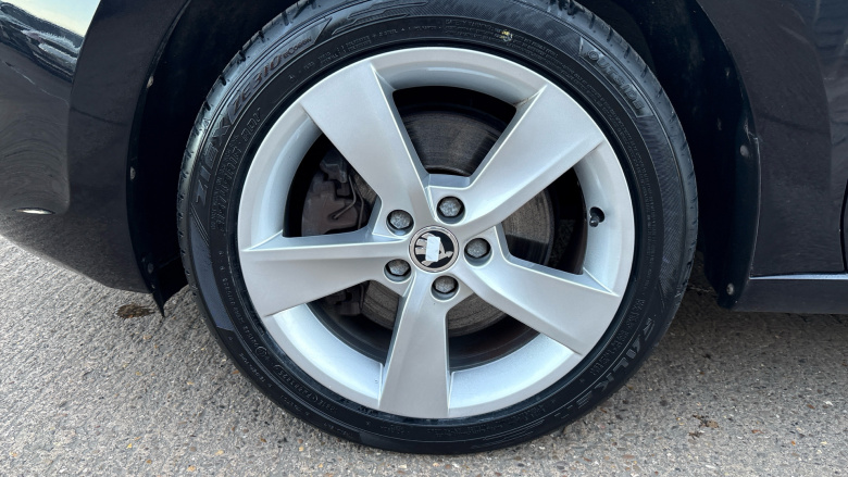 Skoda Rapid Spaceback 1.0 TSI 110 SE Tech 5dr Petrol Hatchback